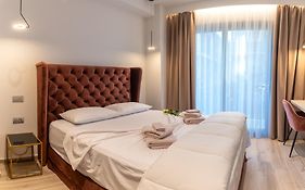 Nicolas Centrale-Smart City Suites